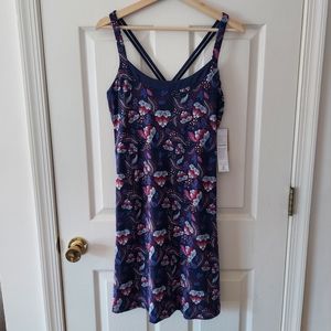 NWT Title Nine Navy Red Keukenhof Crossback Strappy Yes Dress Size Medium